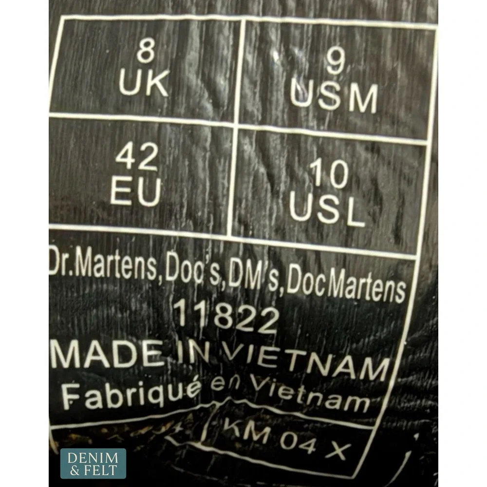 NEW Dr. Martens 1460 Smooth Leather Lace Up Boots Black W 10 M 9